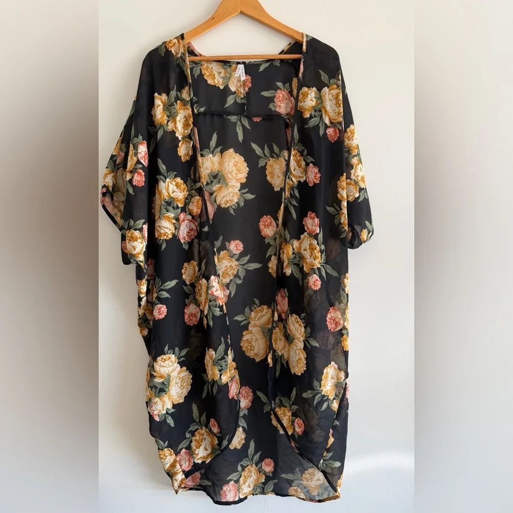 Live A Little XL Floral Sheer Kimono Cardigan Black Rose Print Boho Layering
